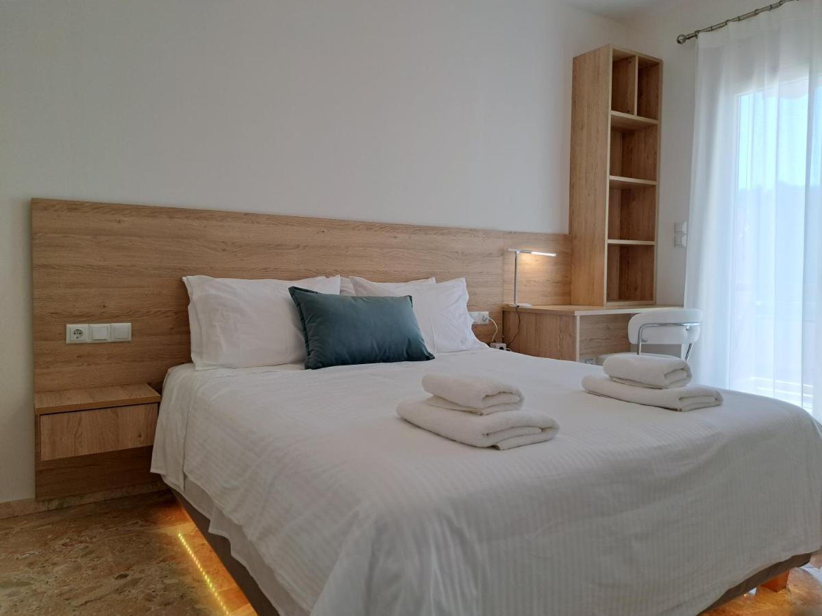 Luxury Suite Patras Exterior foto