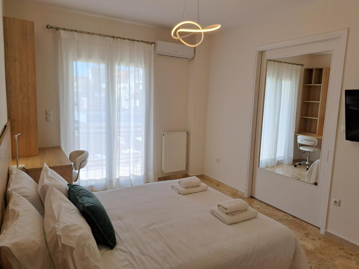 Luxury Suite Patras Exterior foto